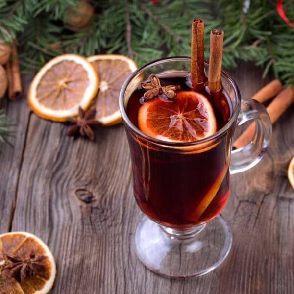 Alcoholic mulled wine