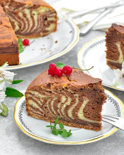 Zebra cake calorie estimate